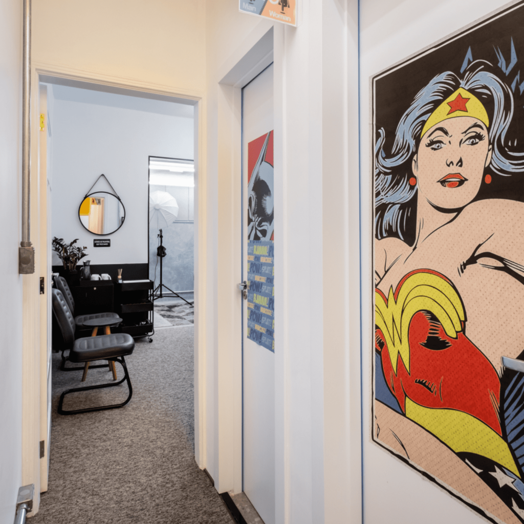 Espaço interno de coworking perto de casa com infraestrutura profissional