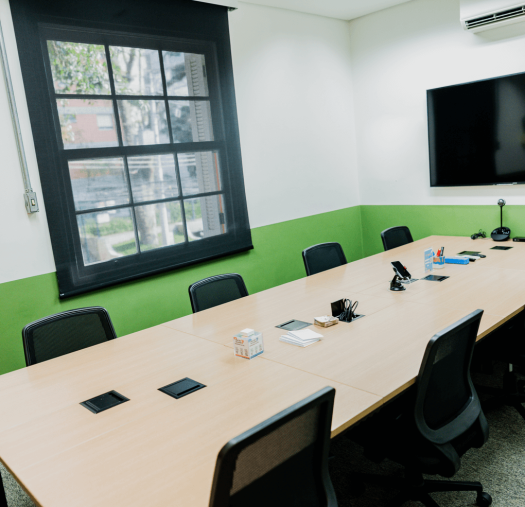 Sala de reunião da Blocktime Coworking como alternativa ao home office em São Paulo